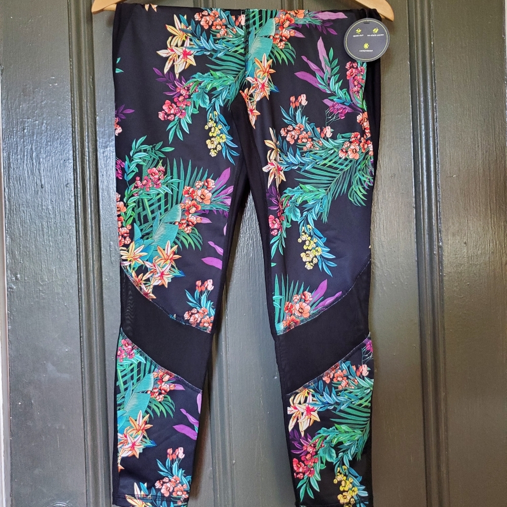 Xersion JCPenney High Rise 7/8 Fitted Legging